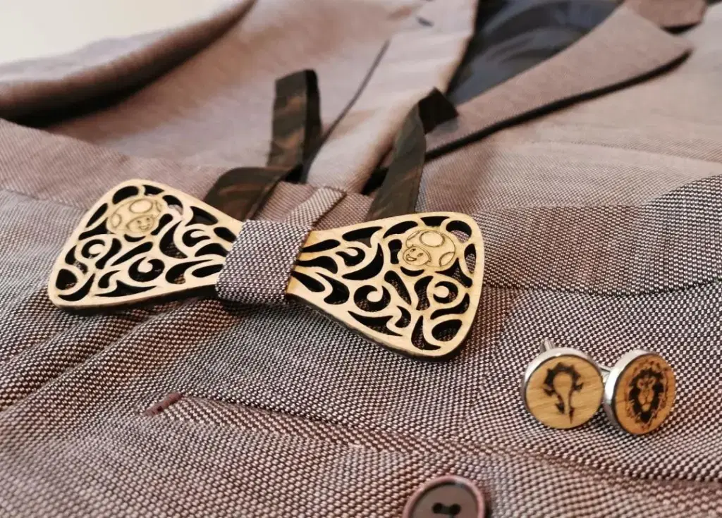 Découpe et gravure laser sur bois pour mariage